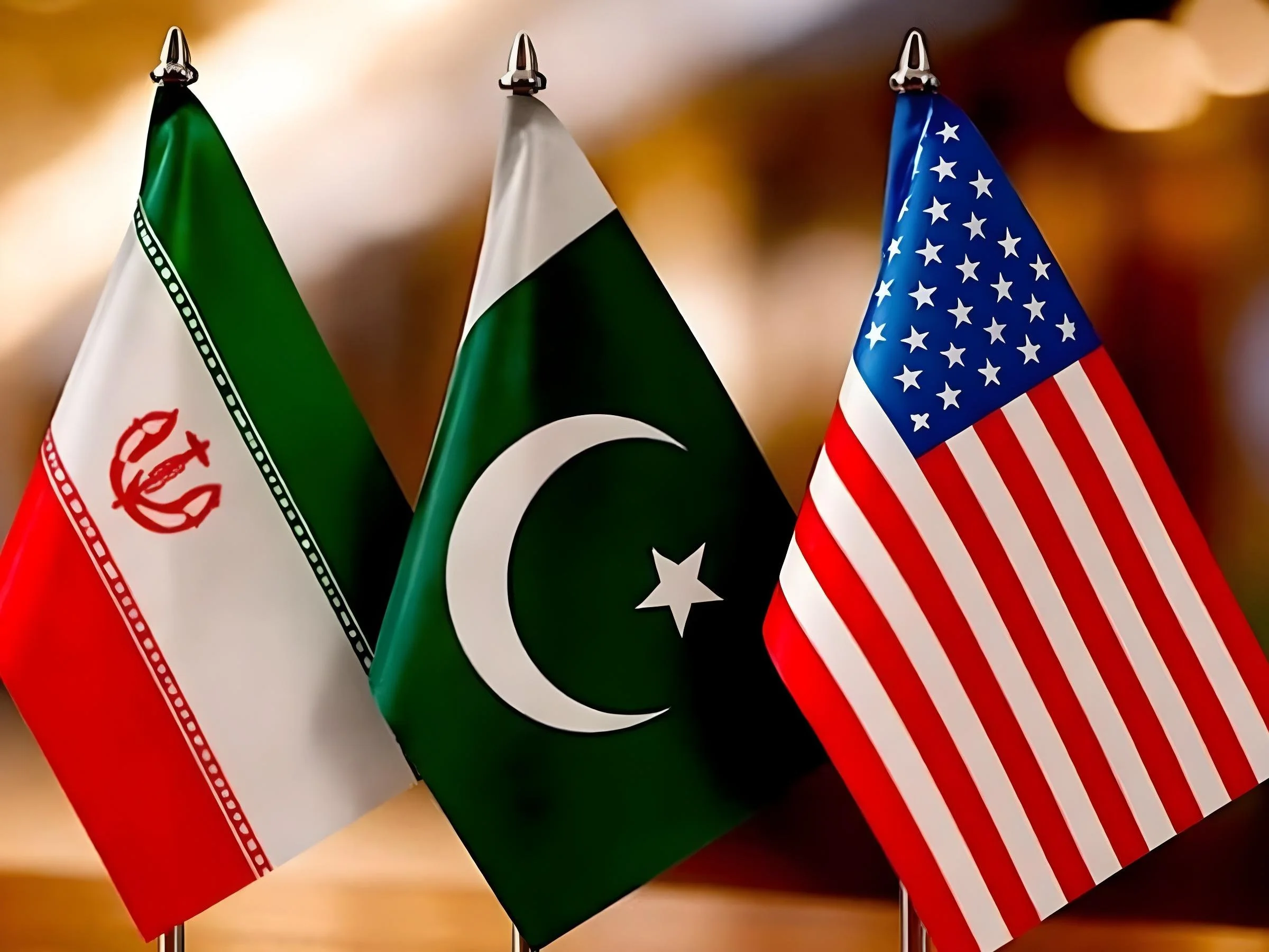 اسلام آباد،واشنگٹن اور تہران کے درمیان پس پردہ سفارت کاری جاری