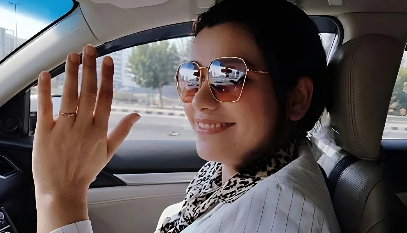 ہم تو ڈوبے ہیں صنم ان سب کو بھی ساتھ لے کر ڈوبیں گے۔ پنکی