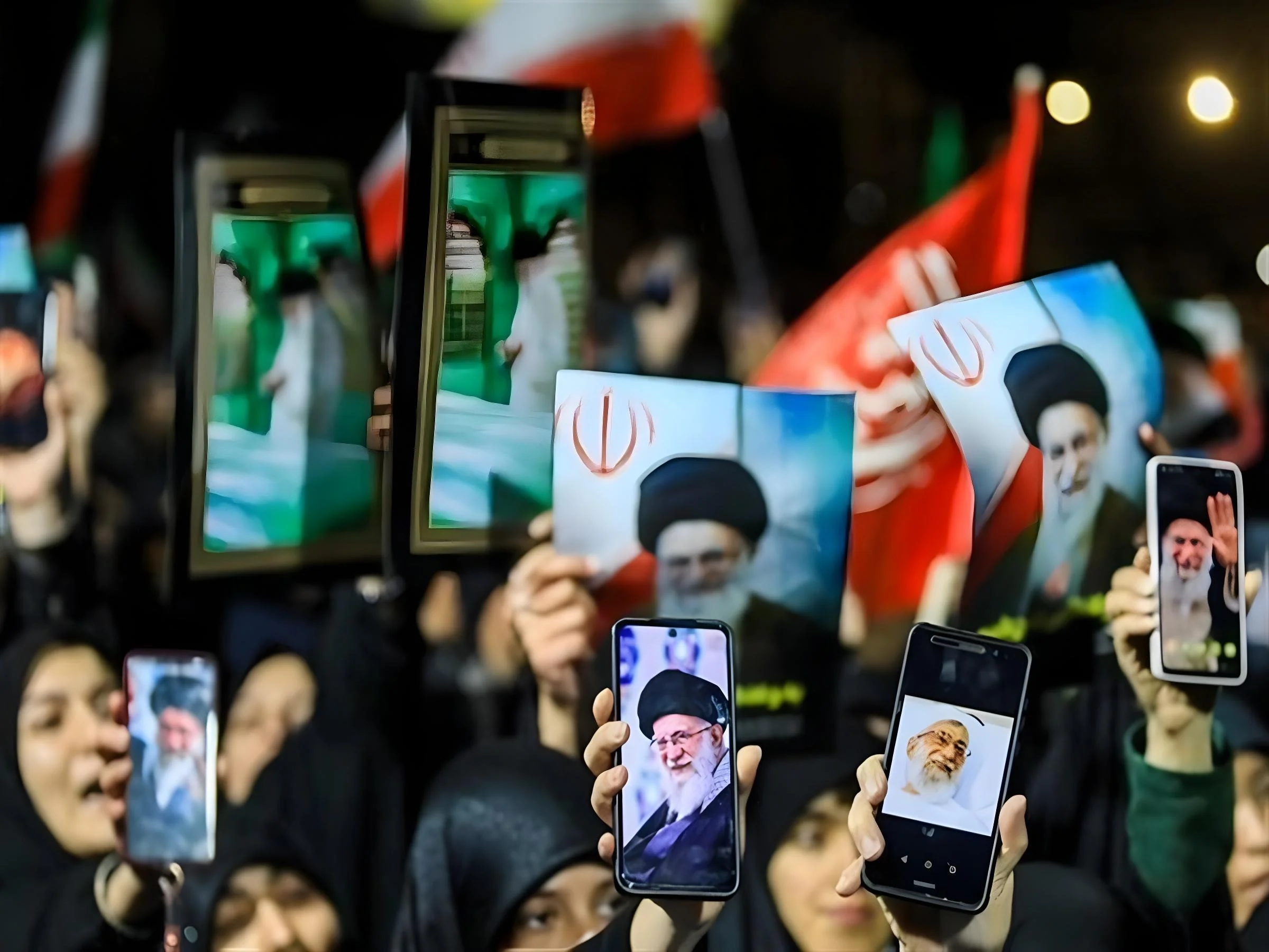 آیت اللہ خامنہ ای کی تدفین امام رضا کے مزار میں ہوگی، تیاریاں شروع
