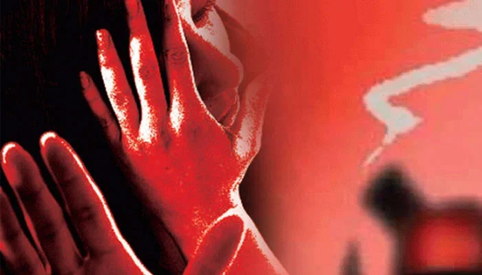 تیزاب گردی کا شکار کوئٹہ کی خاتون ڈاکٹر کراچی میں زیرِ علاج