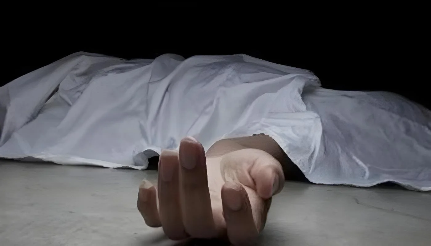 میہڑ: انڈس ہائی وے کے قریب گھر سے 15 سالہ لڑکی کی لاش برآمد