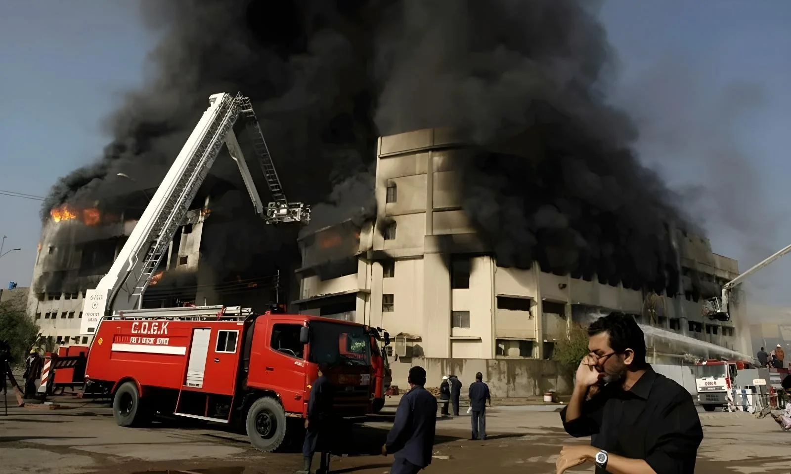 سانحہ بلدیہ ٹاؤن کیس: سپریم کورٹ نے رحمان بھولا ،زبیر چریا کو بری کر دیا