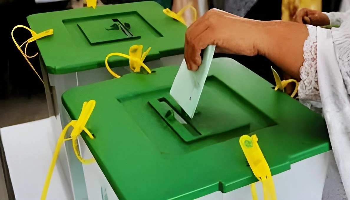آزاد کشمیر انتخابی شیڈول میں اہم تبدیلی، نامزدگی فارم جمع کرانے کی مدت میں توسیع