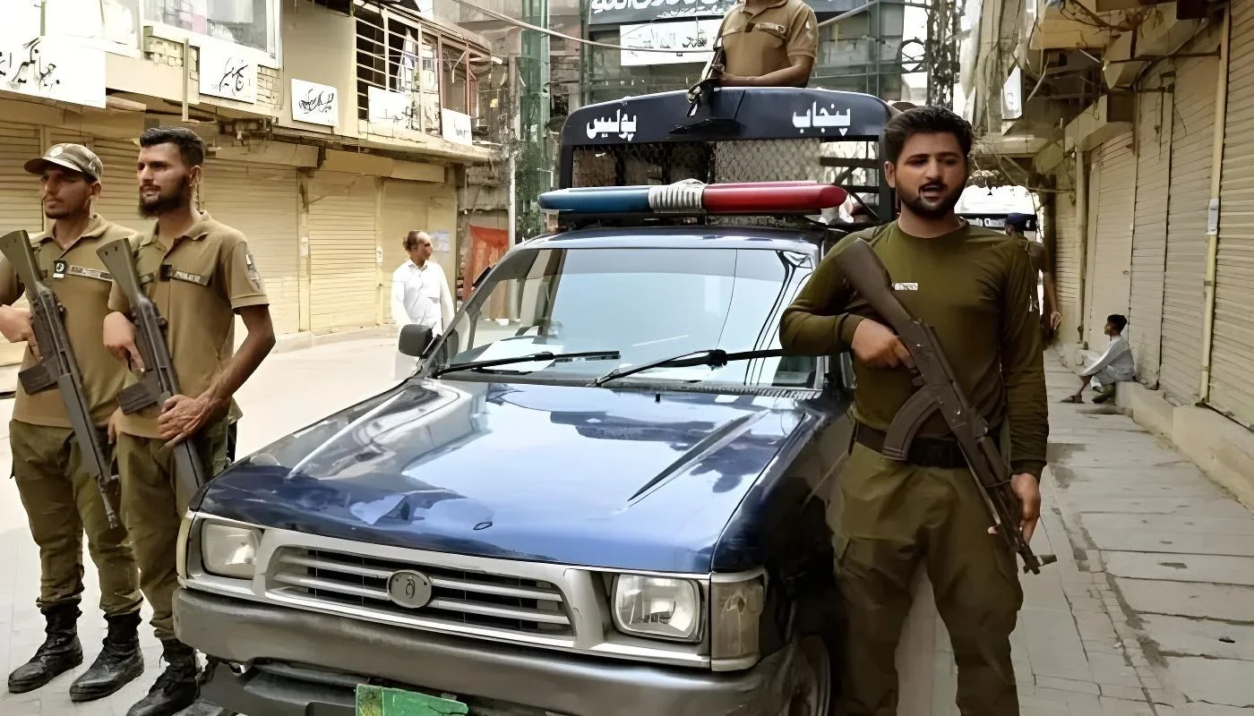 لاہور ڈیفنس گاڑی سے لاش ملنے کا معمہ حل،خودکشی قرار