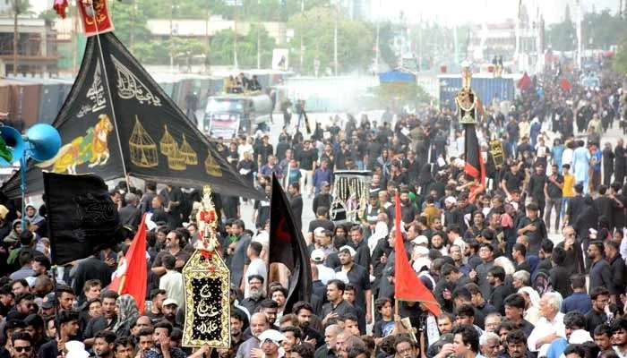 ملک بھر میں 9 محرم الحرام کے جلوس برآمد، کراچی، لاہور اور اسلام آباد میں سیکیورٹی کے غیرمعمولی انتظامات