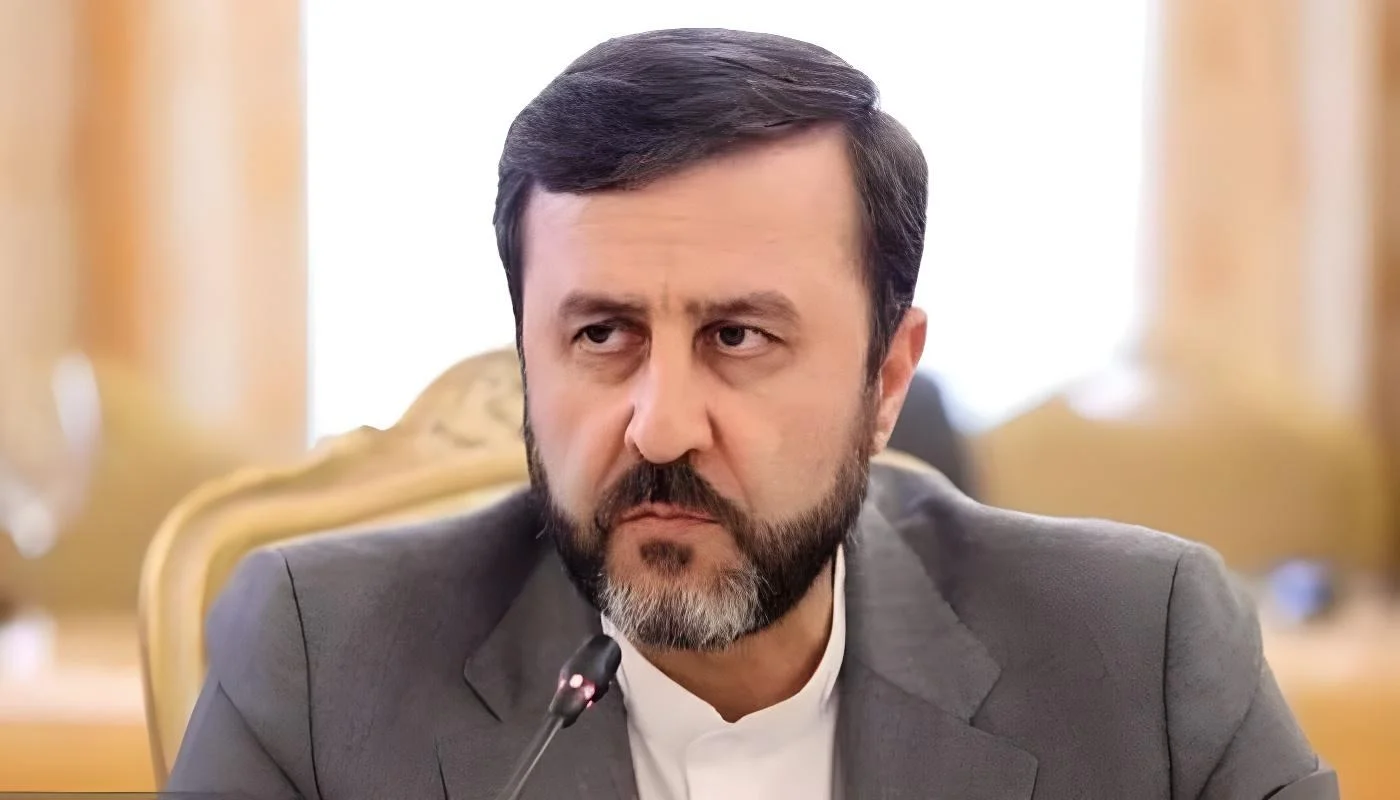 آبنائے ہرمز کاانتظام ایران کااختیار  ہےامریکی سینٹکام کا نہیں،کاظم غریب آبادی