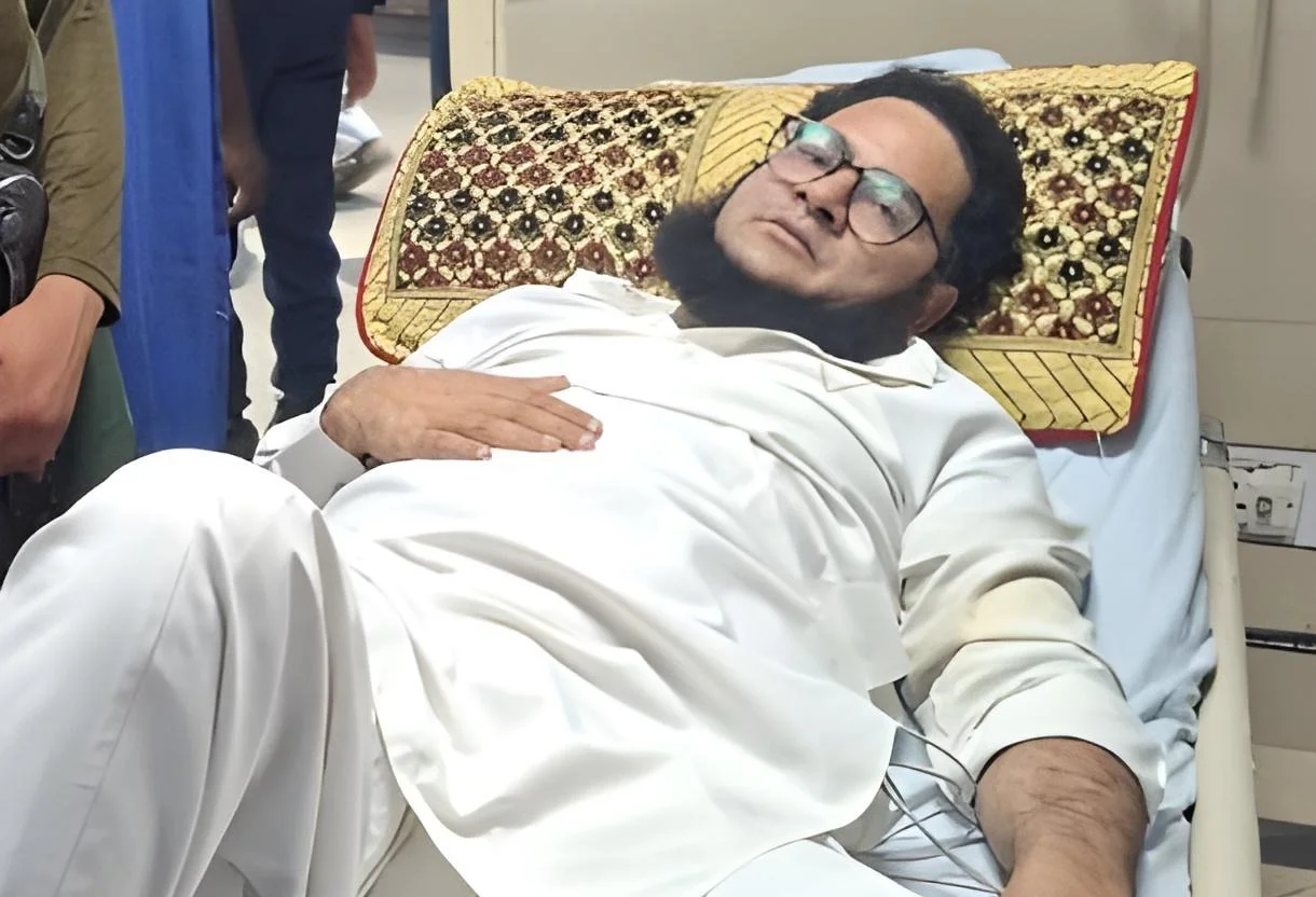 علامہ ناصر مدنی کی خطبۂ جمعہ سے قبل طبیعت اچانک ناساز، ہسپتال منتقل