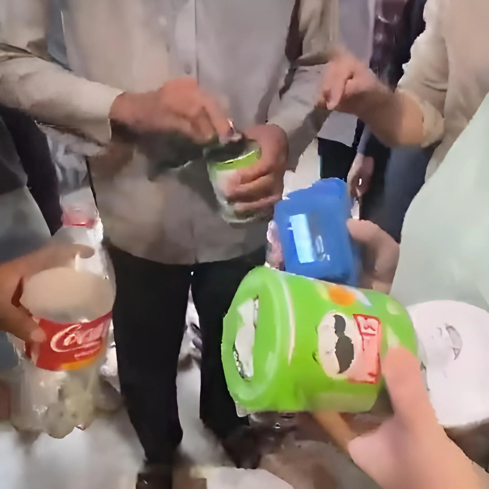 محکمہ فوڈ سیفٹی کے چھاپے، امپورٹڈ ایکسپائرڈ اور جعلی اشیاء برآمد