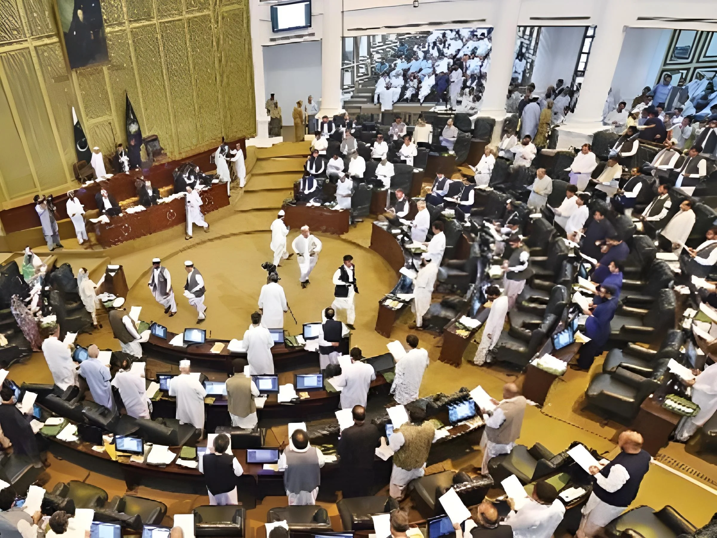 3گاڑیاں،ہیلی کاپٹر،بچوں کا سفر مفت سپیکر،ڈپٹی سپیکر کے پی کی مراعات