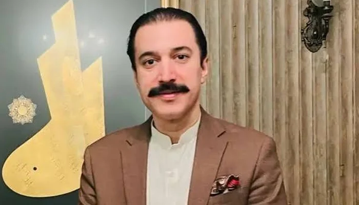 صدر آزاد کشمیر چوہدری لطیف اکبر پر حملہ، وزیراعظم فیصل ممتاز راٹھور کا نوٹس