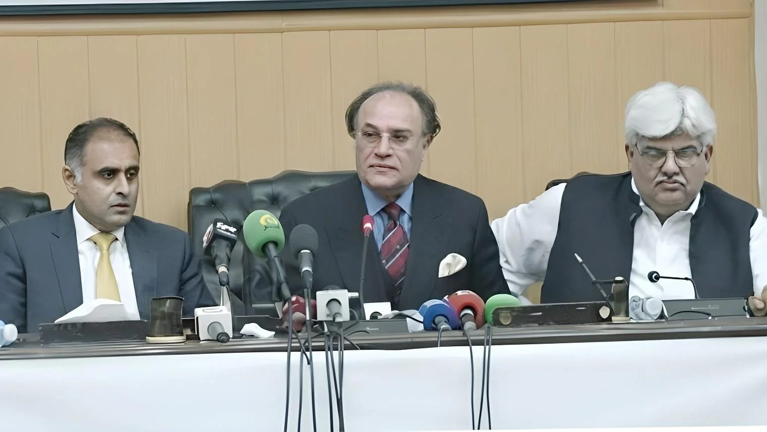 ریٹیلر ایپ کا اجرا،چھوٹے دوکانداروں کیلئےٹیکس سکیم آسان بنائی ہے،وزیر خزانہ
