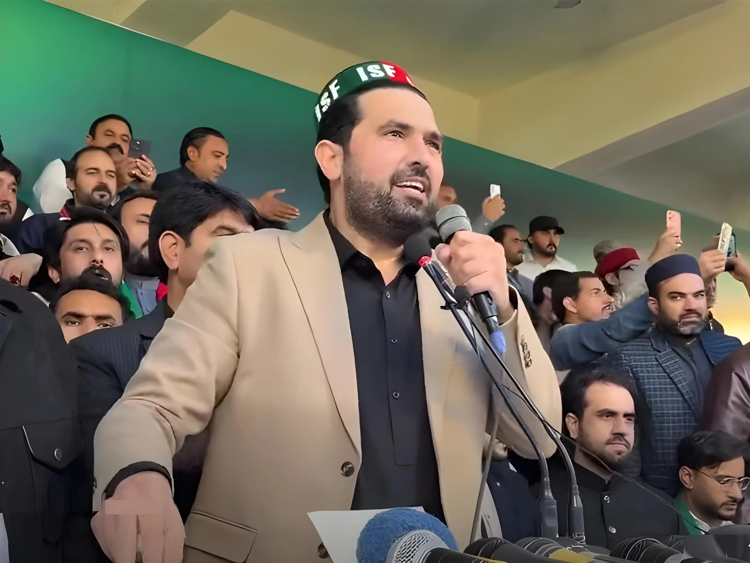 اب کی بار 20 نہیں 40 لاکھ لوگ لے کر جائیں گے،سہیل آفریدی