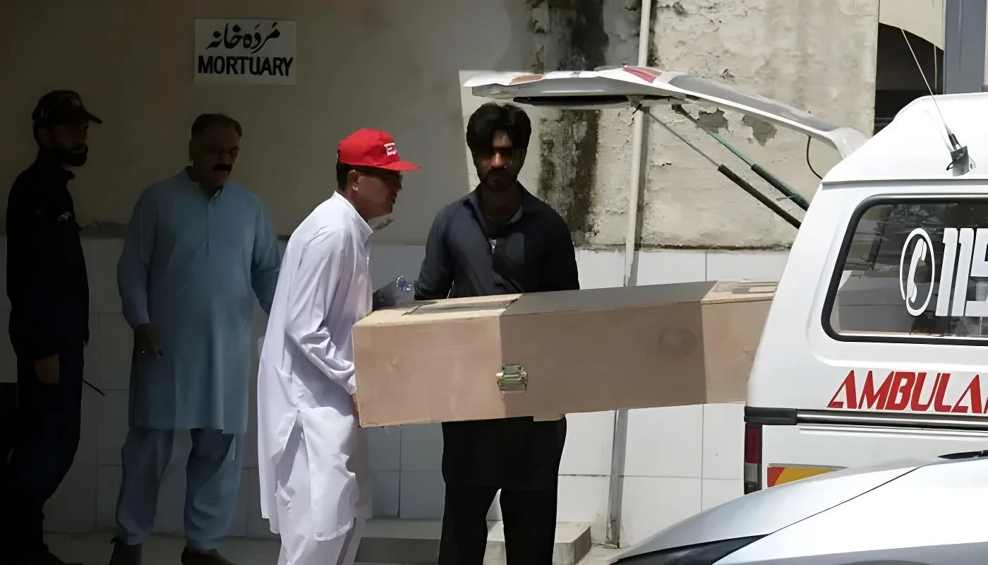 پمز آتشزدگی،جاں بحق 14بچے سپردِ خاک،ڈی این اے کروانے کا مطالبہ