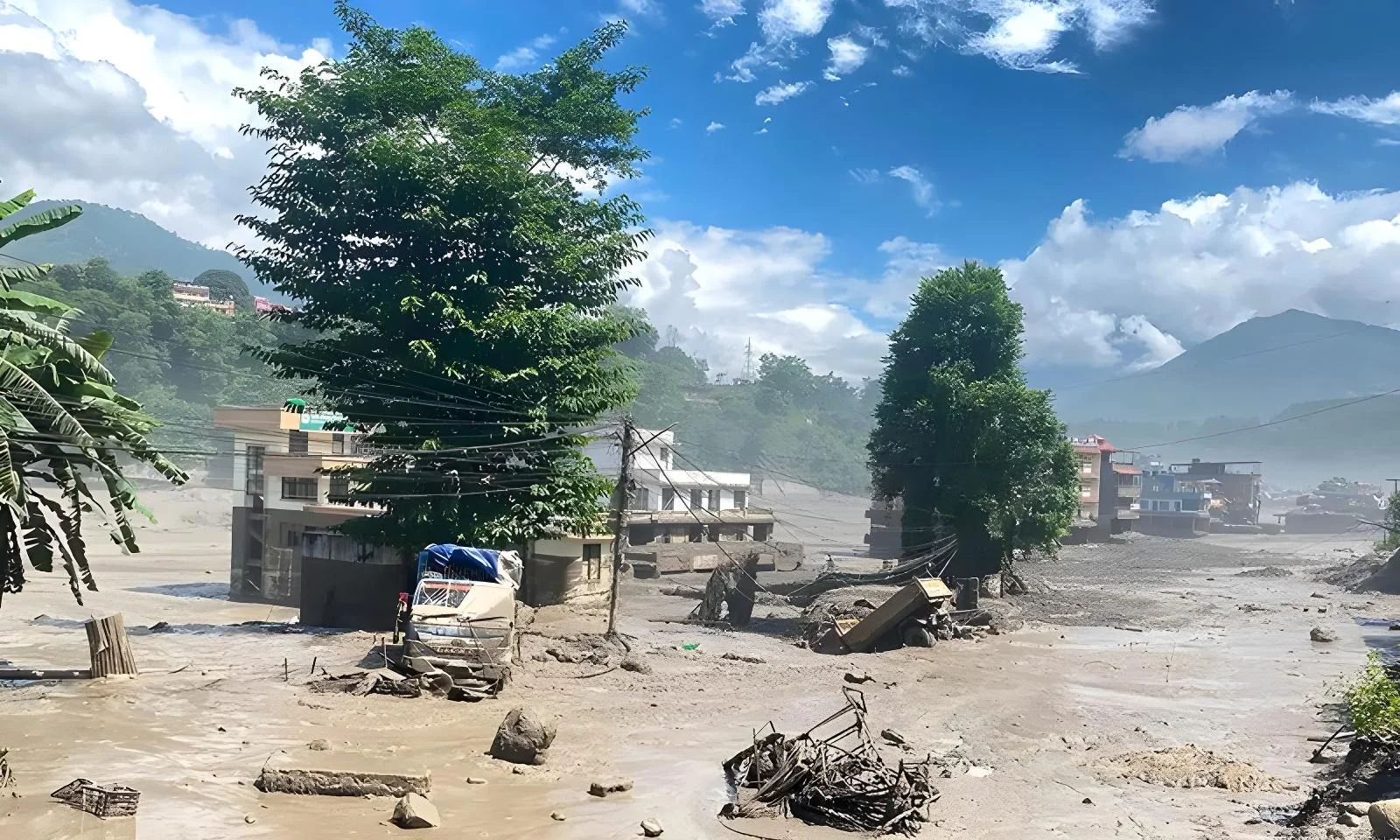 نیپال: زلزلہ یا تباہی کا نیا روپ؟ 5.2 شدت کے جھٹکے کی خوفناک حقیقت سامنے آگئی
