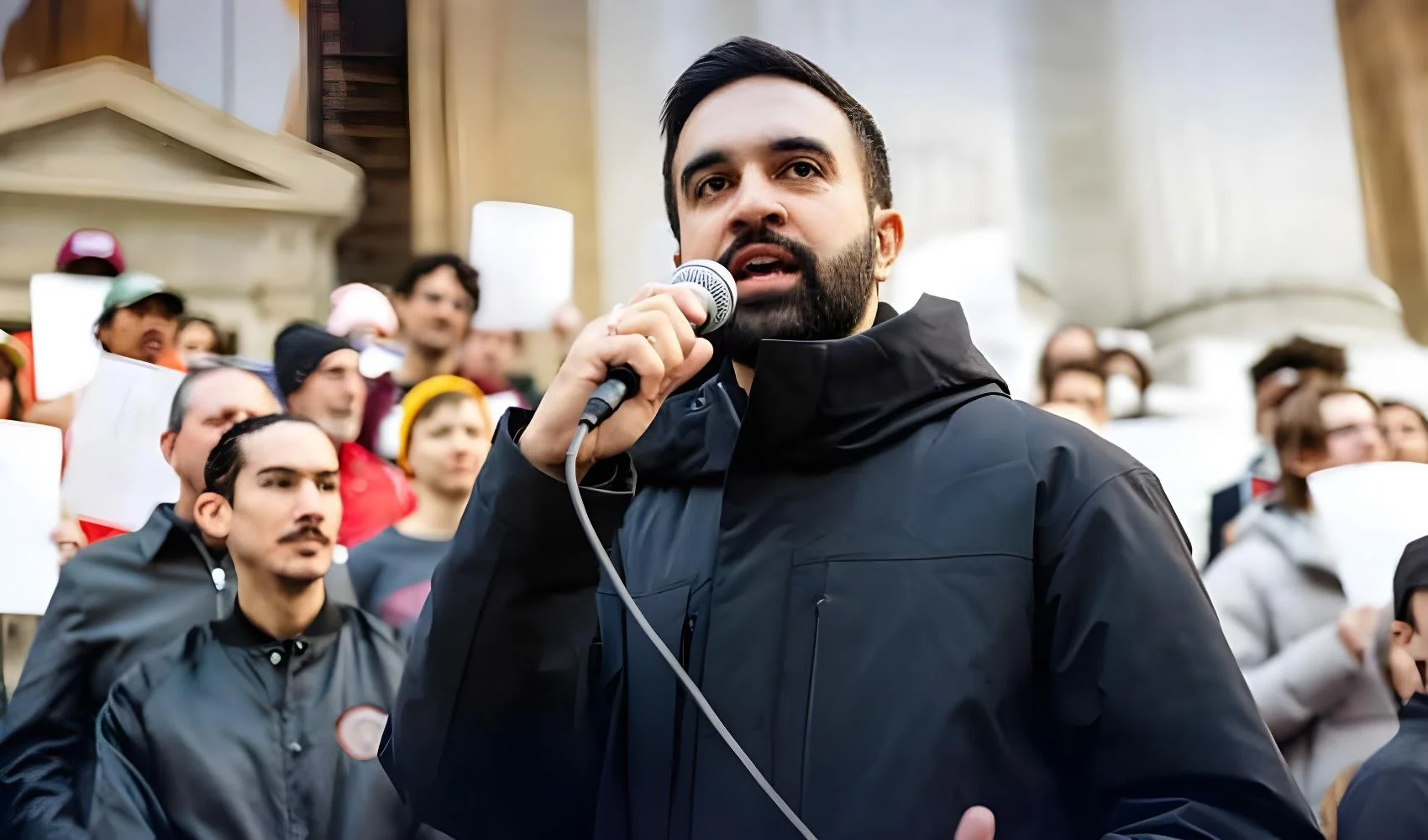 نیویارک، سرکاری سکولوں کے طلبہ کے لیے اے آئی کے استعمال پر پابندی عائد