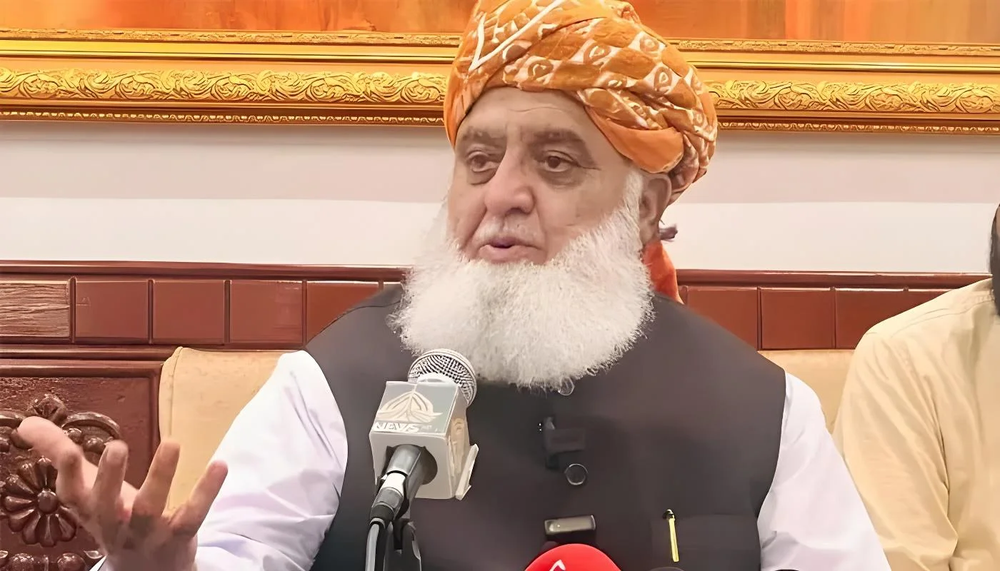 سعودی عرب کا تحفظ پوری امتِ مسلمہ کی ذمہ داری ہے: مولانا فضل الرحمٰن