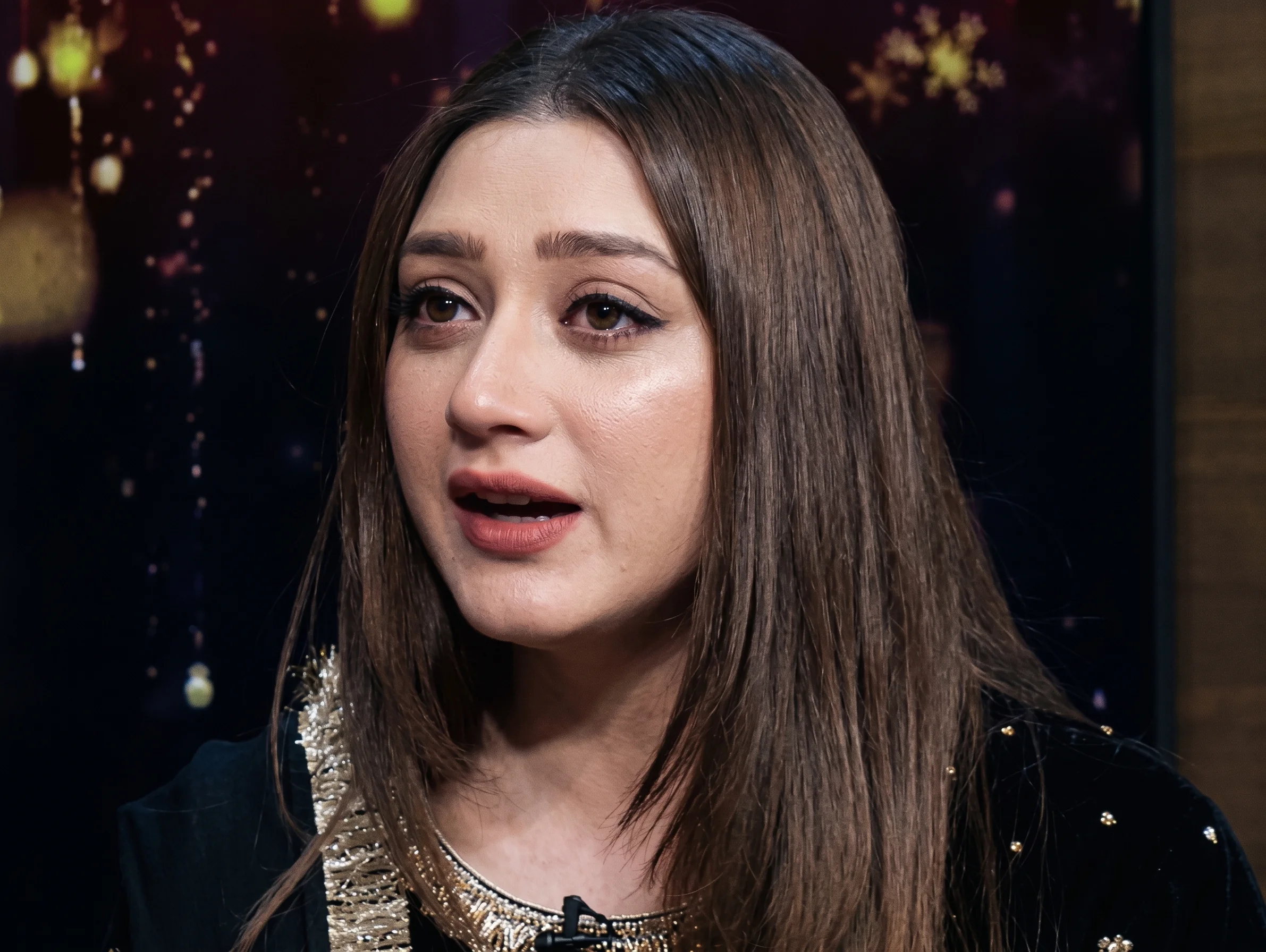 شادی سے صرف 12 روز قبل خودکشی کے بارے میں سوچا،مومنہ اقبال