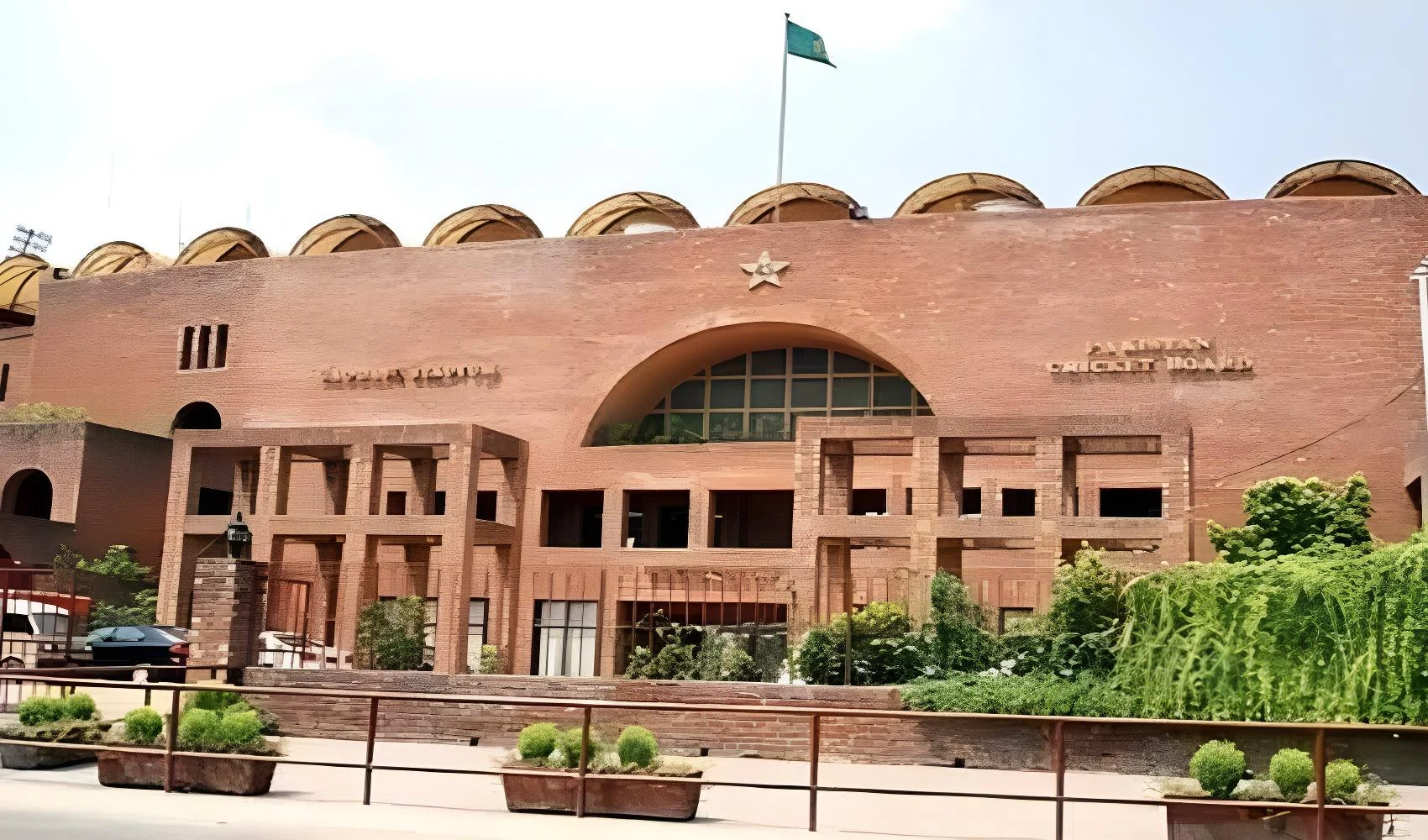 پی سی بی کا خیبرپختونخوا میں شیڈول فرسٹ کلاس میچز دوسرے شہروں میں منتقل کرنے کا فیصلہ