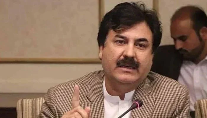 ایمرجنسی اور گورنر راج کو 14 دن ہوگئے، حکومت نے کوئی واضح لائحہ عمل نہیں دیا، شوکت یوسفزئی