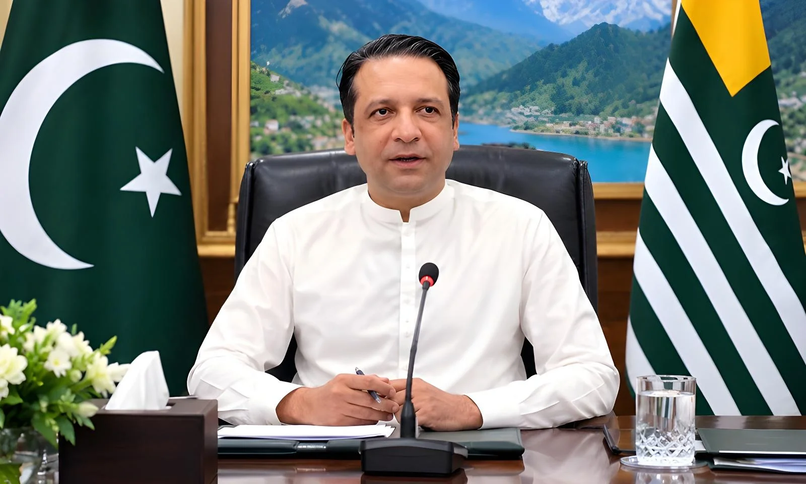 آزاد کشمیر کے سٹیٹس سے متعلق جھوٹا پروپیگنڈا کیا جارہا ہے، وزیراعظم افتخار گیلانی